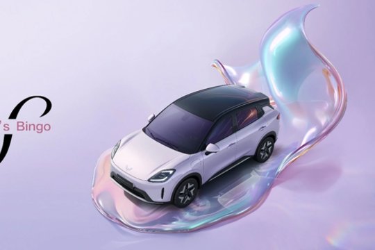 Pristatė 11 tūkst. JAV dolerių kainuojantį elektrinį krosoverį, nuvažiuojantį daugiau nei 500 km