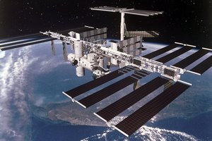 Keliskart atidėta tarptautinė misija pakilo į kosmosą: istorinė diena Lenkijai, Vengrijai ir Indijai