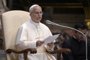 Prieš vasaros atostogas popiežius paragino atmesti arogancijos ir keršto logiką