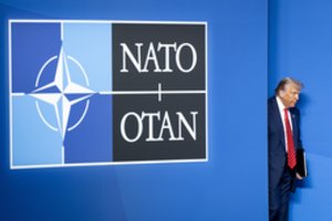 Iš D. Trumpo – dar vienas smūgis NATO: ką reiškia pasėta abejonė