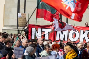 Seime – paskutinis balsavimas dėl naujų NT ir gyventojų pajamų mokesčių