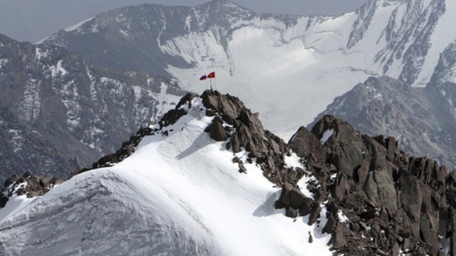 Ekspedicija Peru kalnuose baigėsi gelbėjimo operacija: vienas alpinistas neišgyveno
