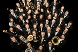 Vasaros festivalis „Rotušės kolonada“ kuria jubiliejinę atmosferą – nuo elektronikos žvaigždės iš Estijos iki Baltijos baleto