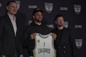N.Williamsas-Gossas atvyko į krepšinio tvirtovę – žalgiriečio turas po „Žalgirio“ areną