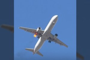 Incidentas „American Airlines“ skrydžio metu: ore iš variklio pasklido liepsnos ir dūmai