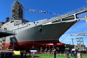 Lietuvos pašonėje pristatytas naujausias rusų karo laivas