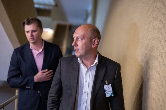 Abejonės dėl D. Šakalienės sprendimo nušalinti AOTD direktorių: problema galėjo būti ir sukurta