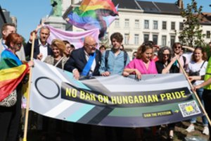 Nepaisant draudimo, prasideda Budapešto „Pride“ eitynės