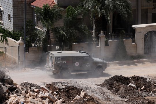 Izraelio saugumo tarnyba pranešė, kad Vakarų Krante buvo sulaikyta 60 „Hamas“ narių