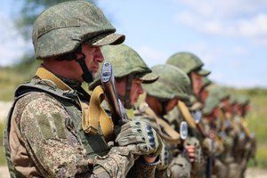 Atsitraukiantiems – mirtis: paviešinti rusų karių pokalbiai atskleidė šokiruojančią tiesą