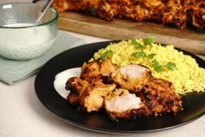 Greitas receptas, o rezultatas – stulbinantis: dangiškas aromatas ir nepaprasto sultingumo ir skonio vištiena