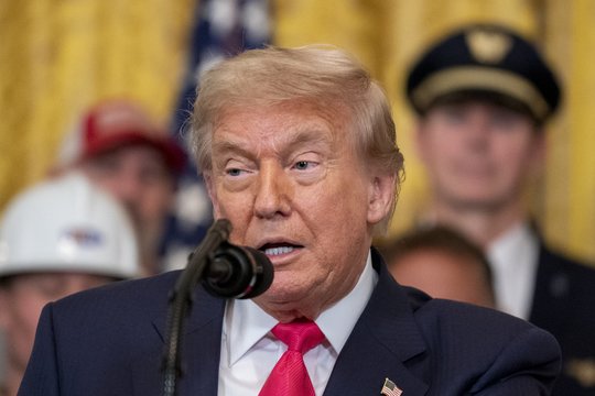 D. Trumpas: turime „TikTok“ pirkėją