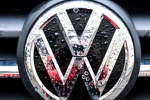 Vilniuje pavogtas automobilis „Volkswagen Golf“ – vagių grobiu tapo ir trys telefonai