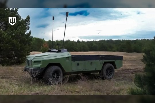 Ukraina pasiruošusi į frontą siųsti naują robotą – ir štai kuo jis pasižymi
