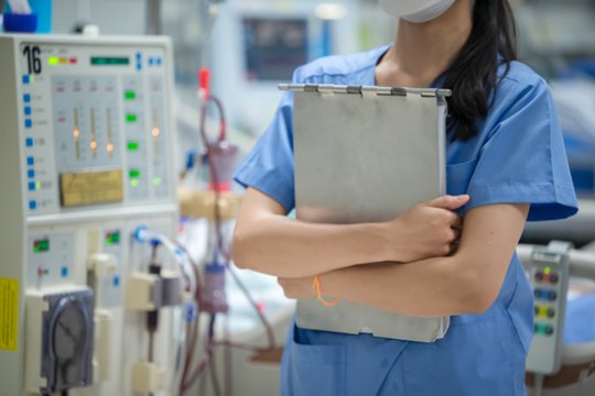 Seime kelią skinasi idėja slaugytojų padėjėjams suteikti daugiau teisių