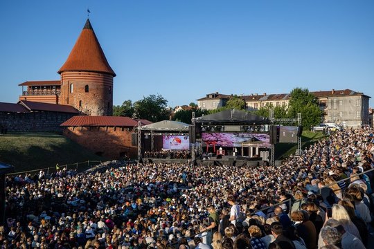 Festivalyje „Operetė Kauno pilyje“ – Johanno Strausso valsai, baletas ir  animacinių filmų melodijos
