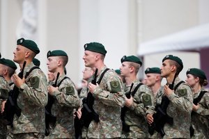 Kario profesija taps patrauklesnė – įsigaliojo nauji įstatymo pakeitimai