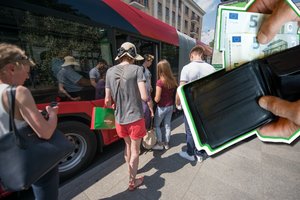 Prieš pabrangimą vilniečiai masiškai užsipirko viešojo transporto bilietų: pardavimai šovė į viršų