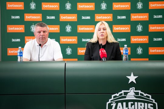 V. Venslovaitienė išlaiko begalinį tikėjimą V. Čeburinu: „Jeigu treneris vienas žaistų, būtume pirmoje vietoje“