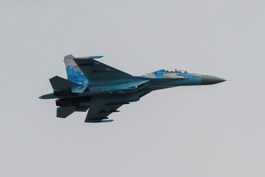 Dar viena nesėkmė okupantams – Rusijoje nukrito naikintuvas Su-27