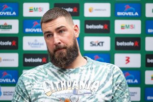 Jonas Valančiūnas įsirašys į Lietuvos krepšinio rekordų knygą