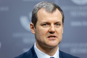 Naujo skandalo dėl verslo ryšių įkarštyje – vienos dienos G. Palucko atostogos