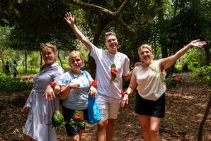 Zanzibare keliaujanti Zita apie savo kolegę ir šefą Roką: „Jie tiek smirdėjo abudu, kad neįmanoma“