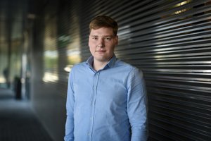 Ar sulauksime mažesnių kainų už elektrą? Dirbtinis intelektas įvertino, ko tikėtis liepą