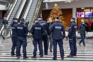 Lenkijos policija išardė ukrainiečių gaują, Lenkijoje ir Latvijoje grobusią migrantus iš Afrikos