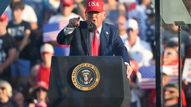 D. Trumpas pasiekė savo: nedidele persvara Kongrese priimtas svarbus įstatymas