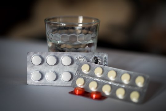 Rebusas vandentvarkai: kaip išgaudyti vaistų ir kosmetikos likučius