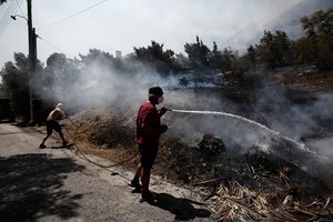 Gaisrams nuniokojus Graikijos salą – suimtas įtariamasis 