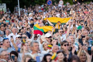 Lietuva švenčia Valstybės, Mindaugo karūnavimo ir Tautiškos giesmės dieną