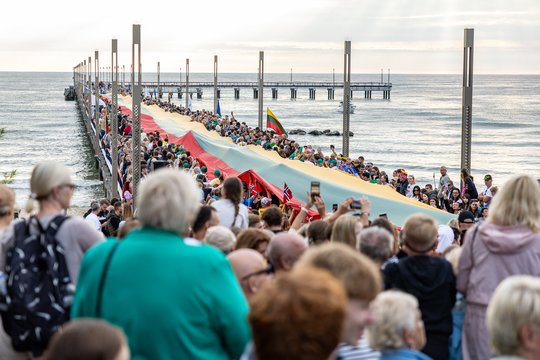 Pasaulio lietuvių sporto žaidynės uždarytos Tautiška giesme Palangoje