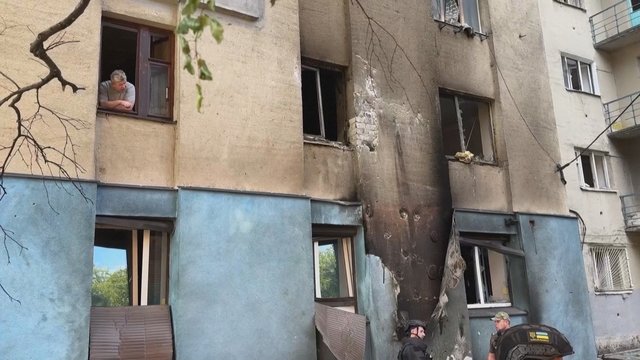 Nerami naktis Ukrainoje: per rusų atakas žuvo 4 žmonės, Kyjive aukų pavyko išvengti