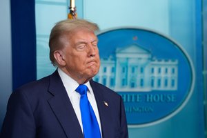 D. Trumpas perspėjo Braziliją palikti ramybėje perversmu kaltinamą buvusį prezidentą