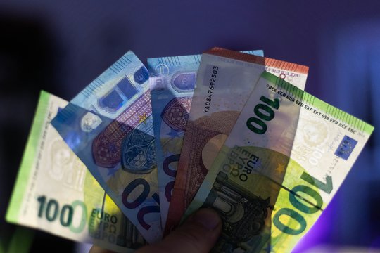 Lietuvos bankas perspėja gyventojus: rizikuojate prarasti dideles sumas pinigų