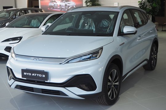 Nustatyta, kad kinų elektriniai automobiliai Izraelyje perduoda duomenis į Kiniją