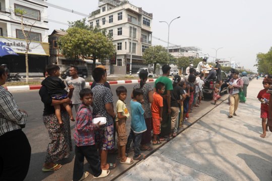 JT: per 18 mėnesių iš Mianmaro į Bangladešą pabėgo 150 tūkst. rohinjų