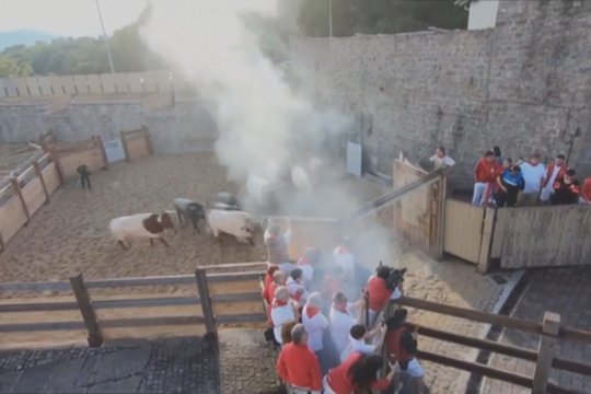 Bėgimas su buliais Ispanijoje baigėsi nelaime: keturi sužeistieji atsidūrė ligoninėje