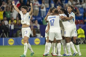 Europos moterų futbolo čempionate prancūzės per 6 minutes pelnė 3 įvarčius, tapo aiškios ketvirtfinalio poros