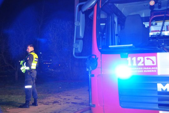 Naktį – pagalbos šauksmas iš Kauno marių: į pagalbą skubėjo policija ir ugniagesiai