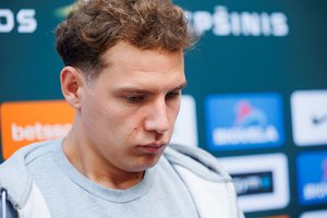 „Žalgirio“ susidomėjimo neslėpęs R. Jokubaitis prakalbo apie karą: „Šalia pastato krito bomba“