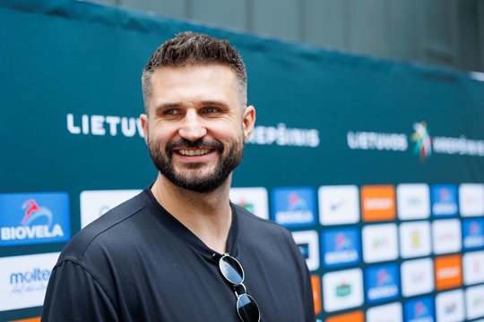 L. Kleiza tikisi rinktinei perduoti, kaip laisvalaikį derinti su darbu: čia aš esu specialistas
