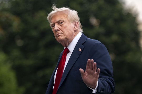 D. Trumpas neigia pasirodžiusias žinutes: „Jis neturėtų taikytis į Maskvą“