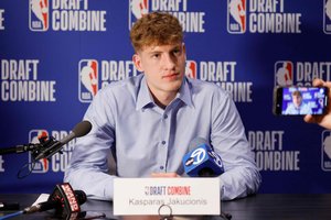 Pasirodymas vasaros lygoje baigtas? K. Jakučionis nerungtyniavo prieš I. Wongo komandą