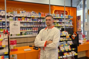 Naktys vaistinėje – tėvai su vaikais ir skubios kontracepcijos paieškos