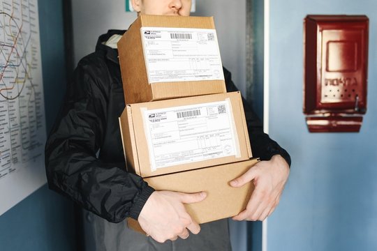Siuntų iš Kinijos – milijonai, deklaravimo pareiga – ta pati: ką turi žinoti gyventojai
