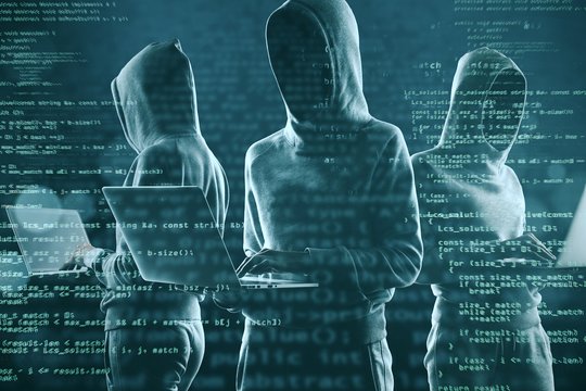 Nuo įlaipinimo bilietų iki tamsiojo interneto – kelionių dokumentai patenka į juodąją rinką