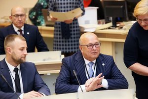 Turtingiausių šalies viešų asmenų penkiasdešimtuke – 8 moterys: sąraše ir V. Matijošaičio marti